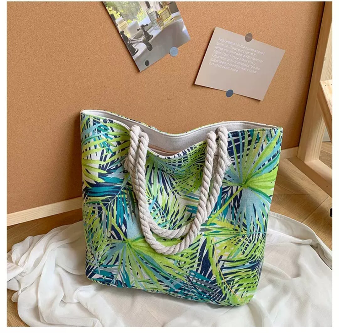 Woman's Floral canvas bag