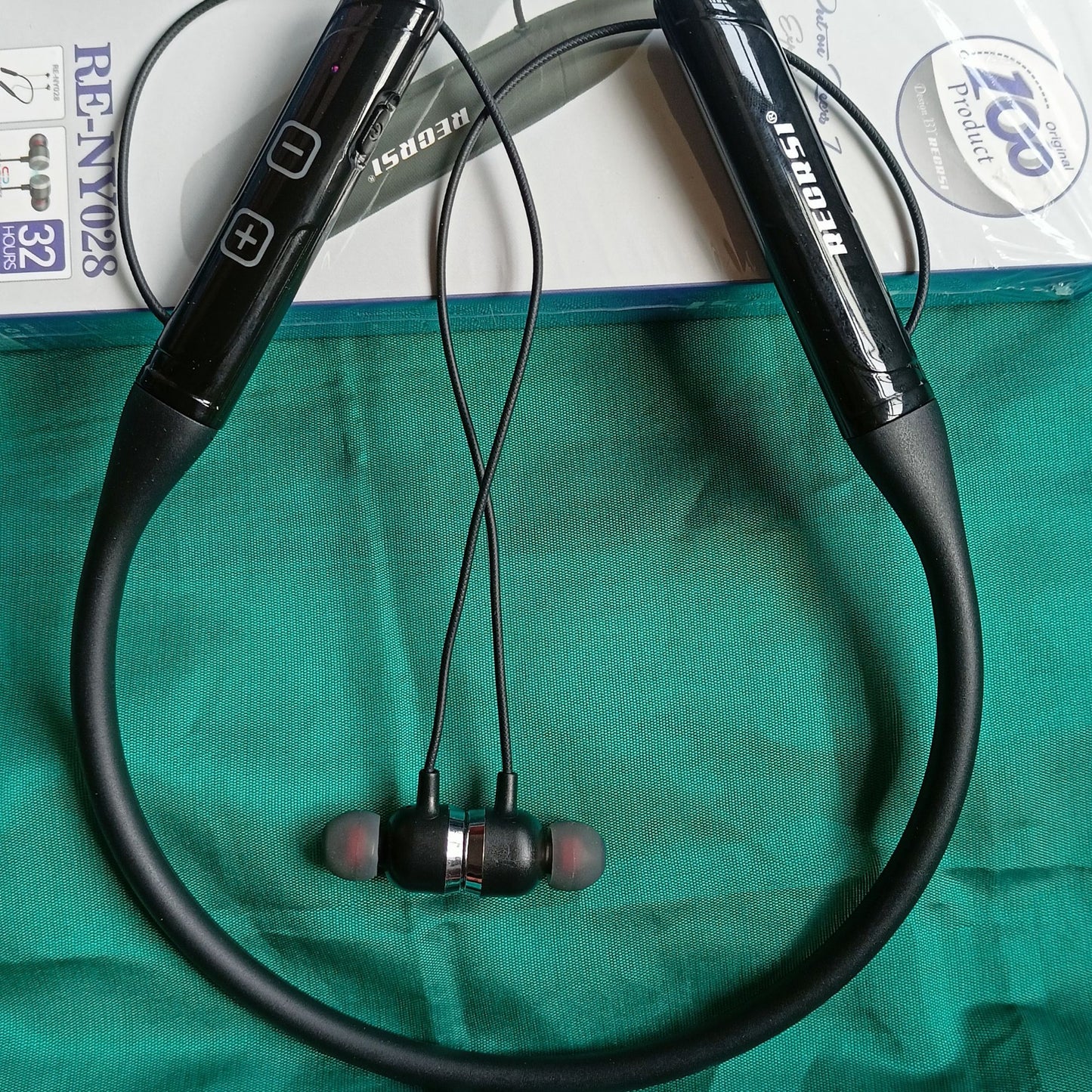 RECRSI RE-NY028 Hanging Neckband Earphone - Black(D-10820)