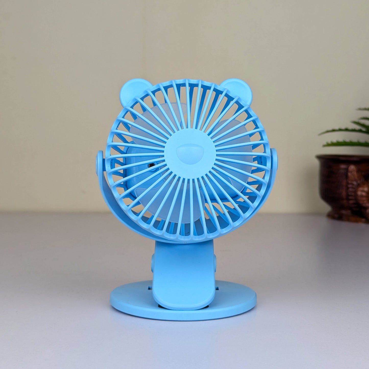 USB Table Fan Mini Wind Power Handheld (D-4651 )Clip Fan Desktop Convenient Portable Student Cute Small Cooling Ventilador 360 Rotation